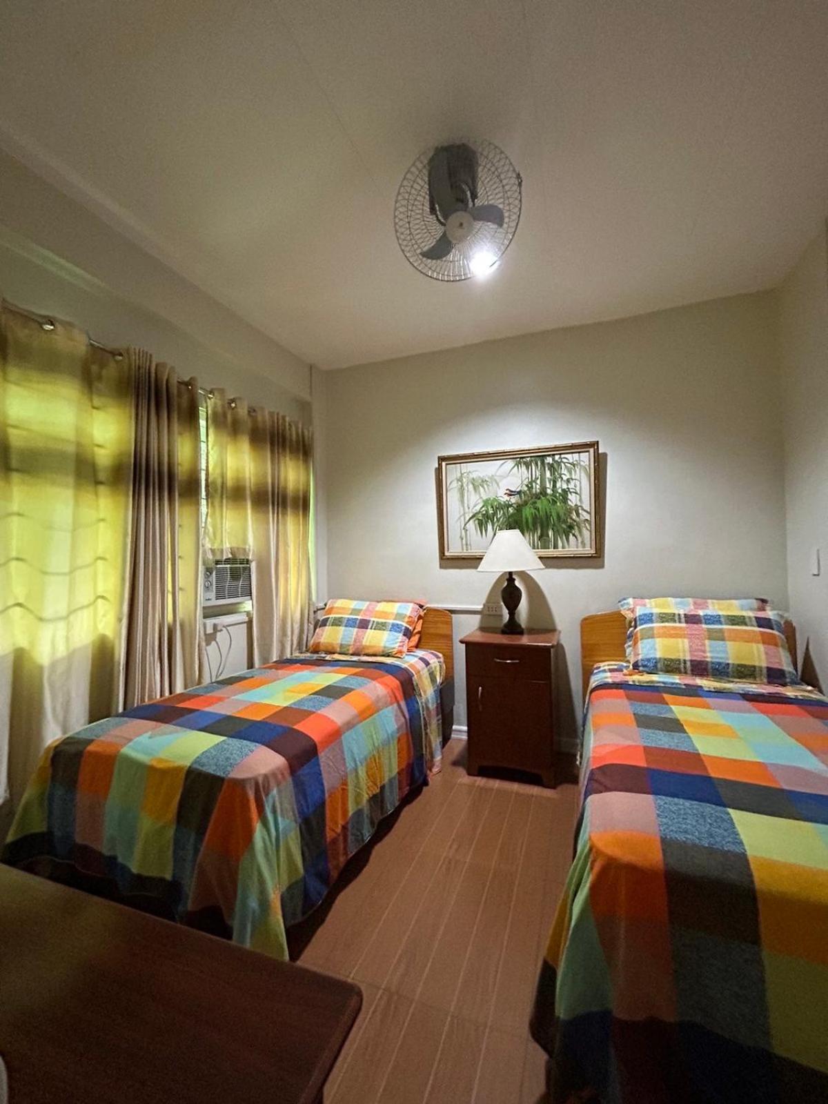 טגאיטאי All Care Bed And Breakfast מראה חיצוני תמונה