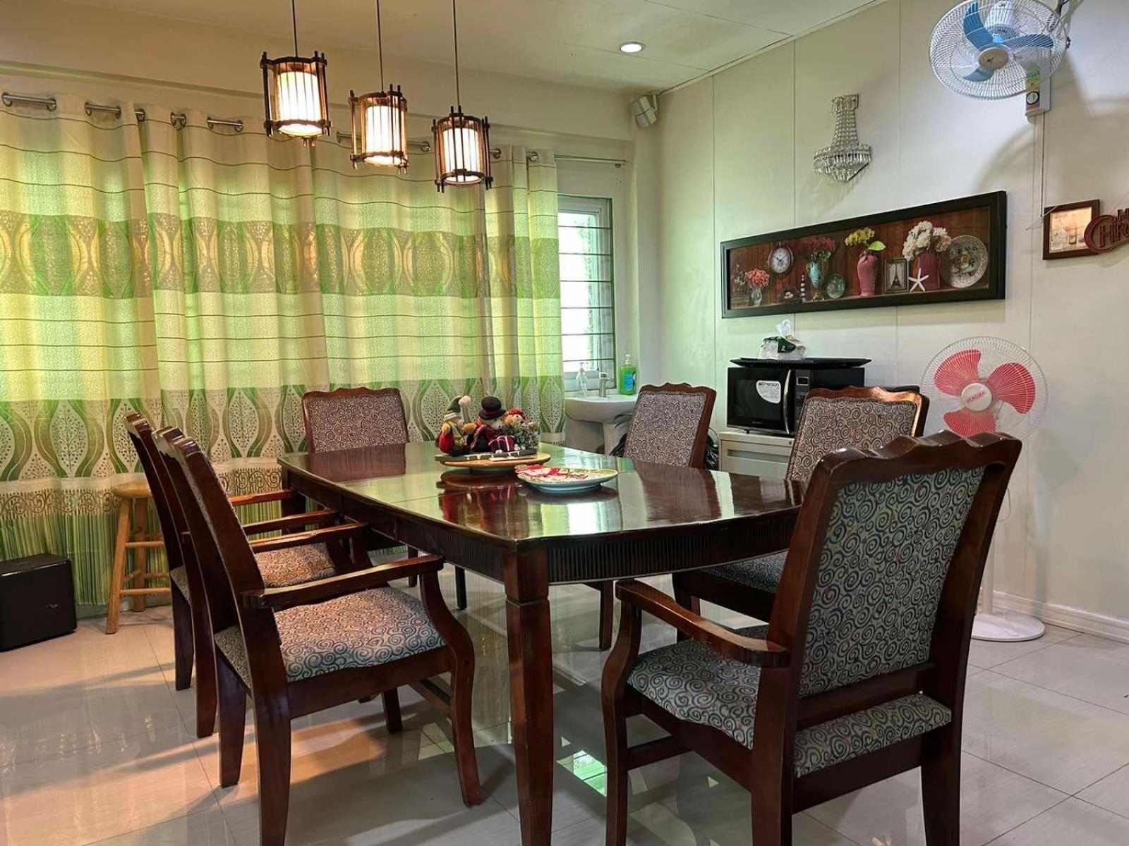 טגאיטאי All Care Bed And Breakfast מראה חיצוני תמונה